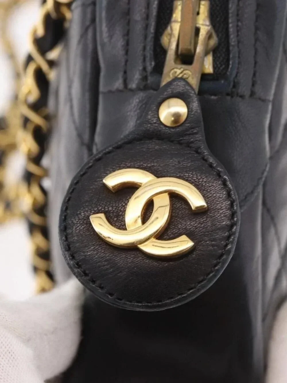 CHANEL brand	chanel color	black